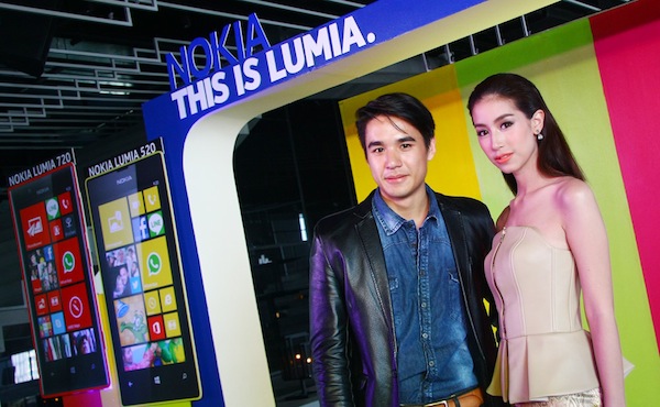 Nokia เปิดตัว Lumia 720 และ Lumia 520 สมาร์ทโฟนใหม่ เพรียวบาง น้ำหนักเบา ในราคาเบาๆ