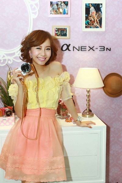 Sony เปิดตัวกล้องมิเรอร์เลส NEX-3N และกล้อง D-SLT A58 พร้อมพรีเซ็นเตอร์คนใหม่ล่าสุด เต้ย จรินทร์พร