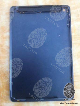 ชิ้นส่วนล่าสุดจาก iPad 5 กับฝาหลังที่เหมือนกับ iPad mini