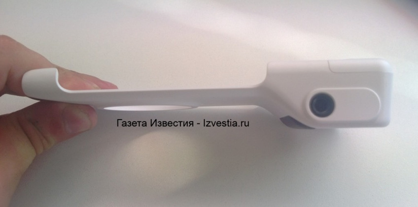 ชัดๆ กับ Camera Grip อุปกรณ์เสริมในการถ่ายภาพของ Lumia 1020 ที่เป็นแบตเตอร์รีสำรองได้อีกด้วย