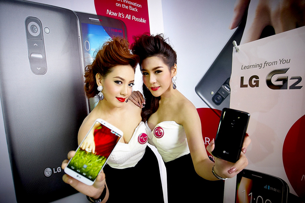 LG รุกตลาดพรีเมียมส่ง LG G2 ที่สุดของสมาร์ทโฟนเจเนอเรชั่นใหม่แห่งปี พร้อมจำหน่ายตุลาคมนี้