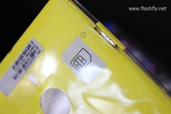 รีวิวแกะกล่อง Lumia 1520 สมาร์ทโฟนจอยักษ์ 6 นิ้วรุ่นแรกจาก Nokia โดยทีมงาน Flashfly