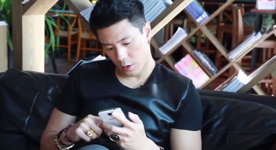 Screen Shot 2556-12-27 at 4.51.25 PM