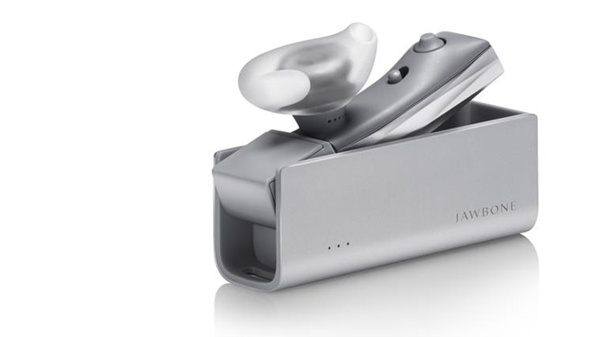 JAWBONE เปิดตัวชุดหูฟัง ERA หูฟังไฮเอนด์ที่ล้ำสมัยรองรับการใช้งาน Siri และ Google Now ในราคา 3,490 บาท