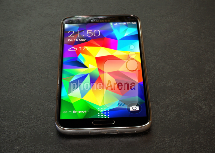 Leaked-pictures-of-the-Samsung-Galaxy-S5-Prime