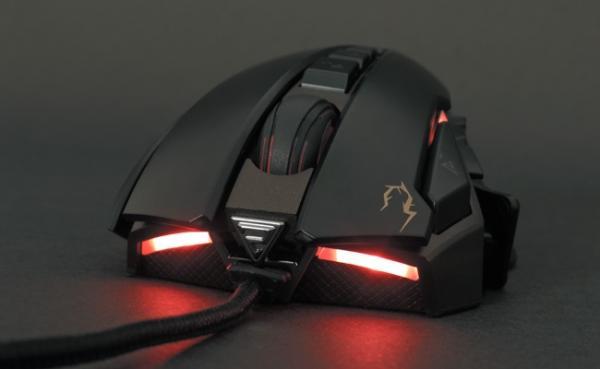 GAMDIAS ผู้นำด้านเกมมิ่งเมาส์ในวงการ eSports และได้รับรางวัลอย่างต่อเนื่องกับ ZEUS Professional eSport Edition Mouse