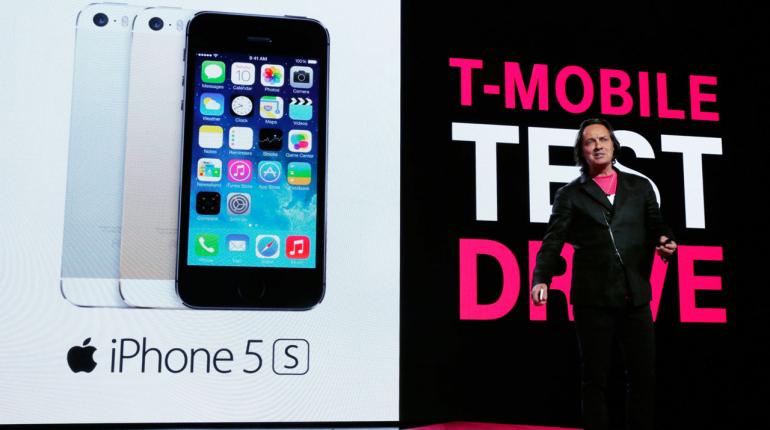 T-Mobile ใจป้ำให้ลูกค้าใช้ iPhone 5s พร้อมแพ็กเกจอันลิมิตฟรี 1 สัปดาห์