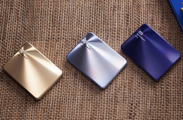 WD ฉลองครบรอบ 10 ปีฮาร์ดดิสก์ตระกูล MY PASSPORT เผยโฉมรุ่นลิมิเต็ดเอดิชั่น ดีไซน์ใหม่สุดเฉี่ยว