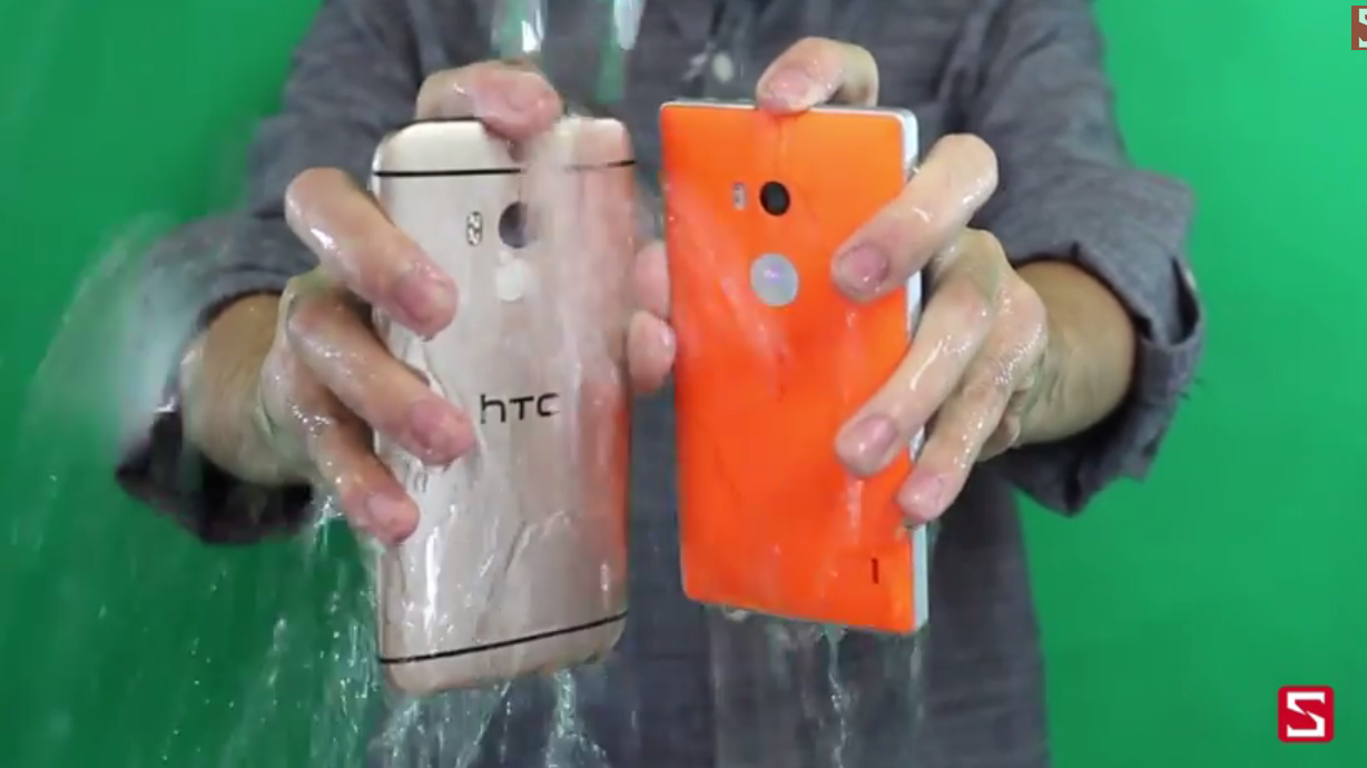 Lumia 930 และ HTC One M8 รับคำท้า Galaxy S5 กับ Ice Bucket Challenge แล้ว (ชมคลิป)