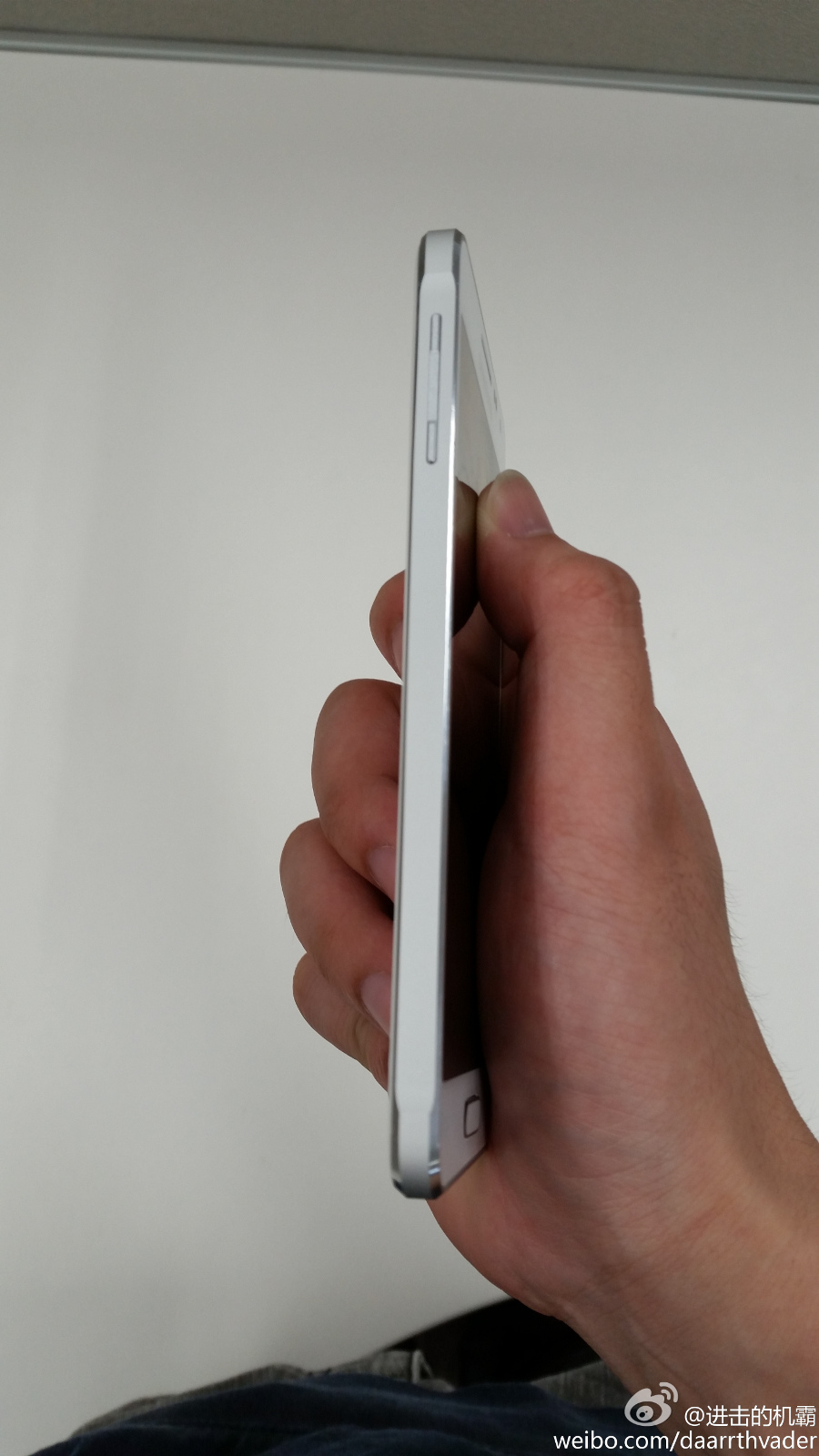 galaxy-alpha-leak-white-8