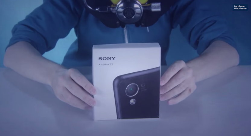 ชมคลิปแกะกล่อง Sony Xperia Z3 ใต้น้ำสุดแนวไม่มีใครเหมือน