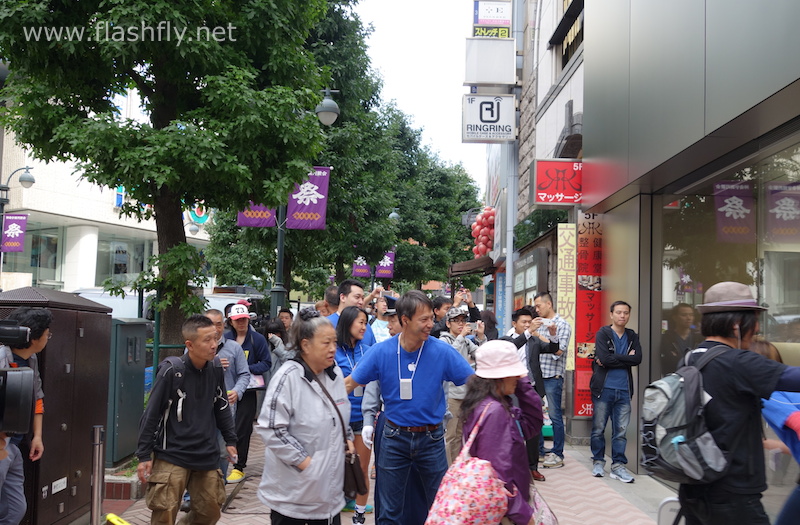 iPhone6-first-day-sale-in-shibuya-japan-2014-18