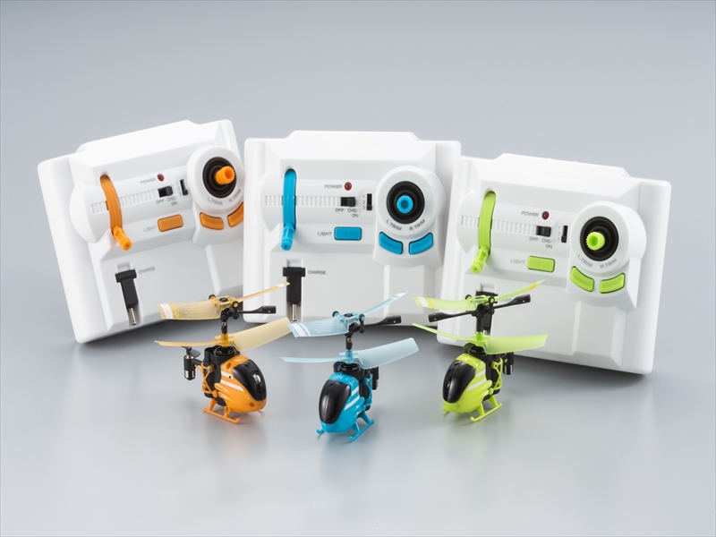 Pico-Falcon เฮลิคอปเตอร์ที่ควบคุมด้วยรีโมทคอนโทรลที่มีขนาดเล็กที่สุดในโลกราคา 1,450 บาท