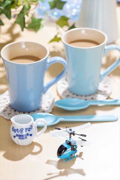 Pico-Falcon เฮลิคอปเตอร์ที่ควบคุมด้วยรีโมทคอนโทรลที่มีขนาดเล็กที่สุดในโลกราคา 1,450 บาท