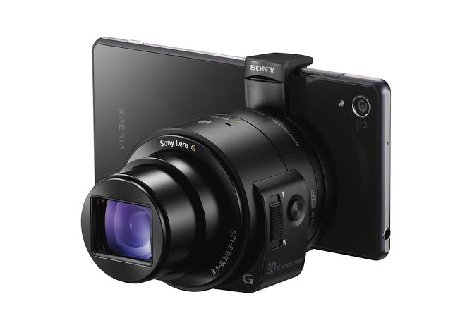 Sony วางจำหน่ายกล้องสไตล์เลนส์ QX1(เฉพาะบอดี้) ราคา 12,990 บาท และ QX30 ราคา 10,990 บาทปลายตุลาคมนี้