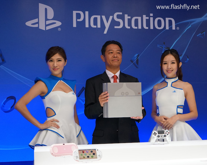 Mr Oda with PS4 Dragon Quest