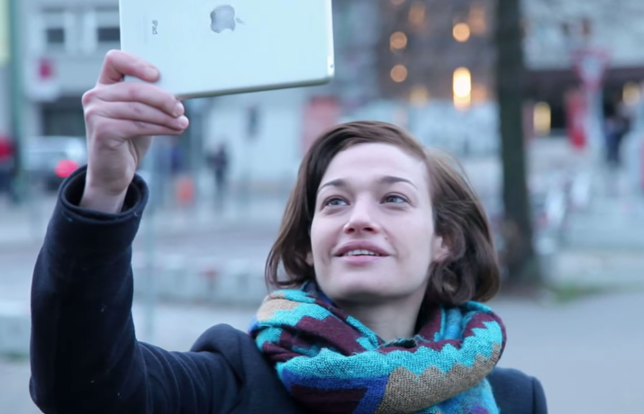 Apple เข้าซื้อบริษัทสตาร์ทอัพเจ้าของแอพ Time Traveller ย้อนอดีตด้วยการส่องเมืองแบบ AR (ชมคลิป)