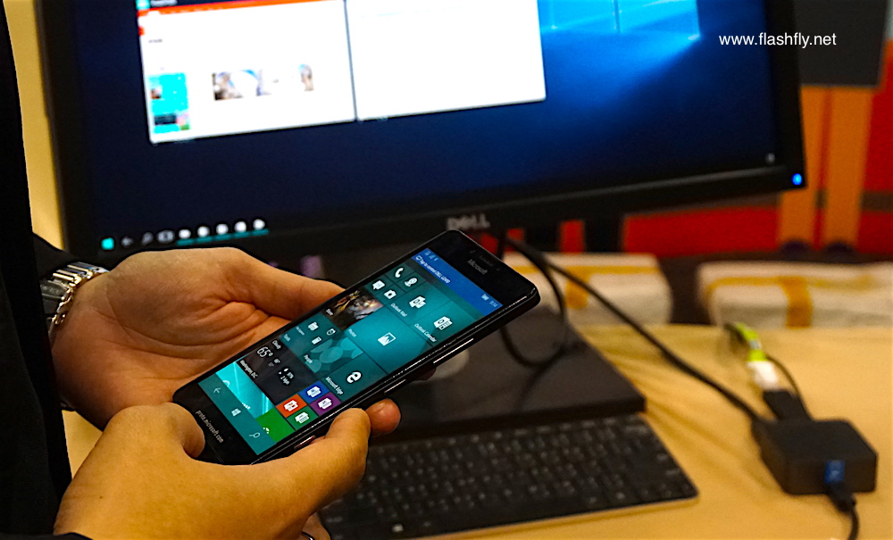 ชมคลิปสาธิตการใช้งาน Continuum แปลงร่าง Lumia 950 ให้กลายเป็น PC และการปลดล็อคหน้าจอด้วยการสแกนม่านตา