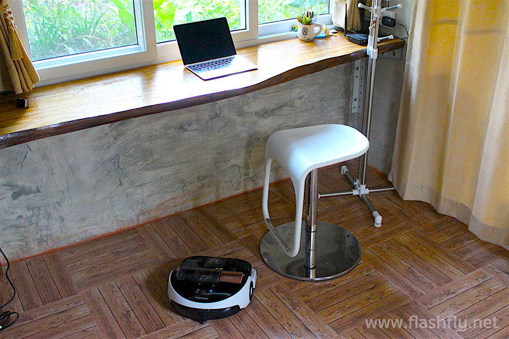 Review-Samsung-POWERbot-VR9000H-vacuum-cleaner-flashfly-15
