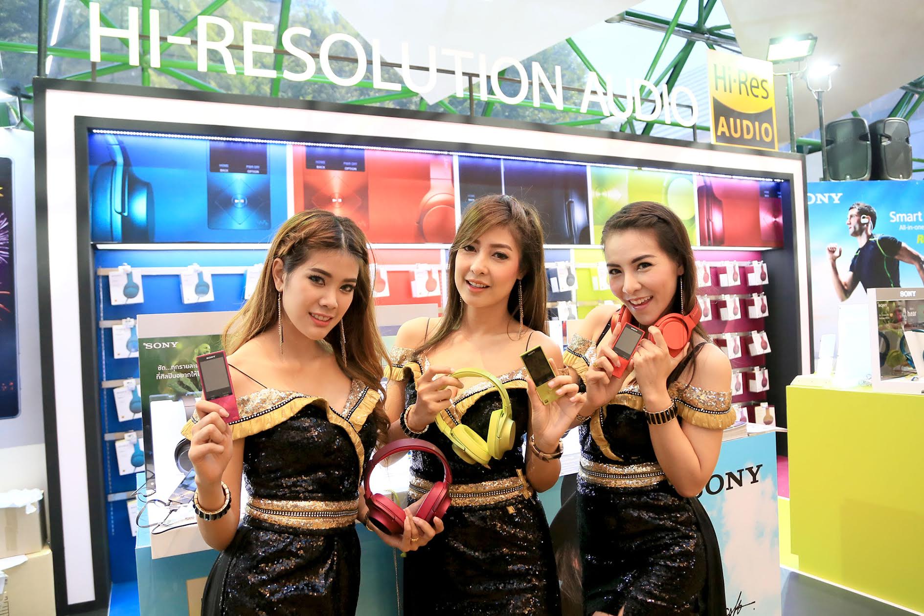 โปรโมชั่นสมาร์ทโฟน XPERIA Z5 Series และสินค้าไฮเรสออดิโอในงาน Thailand Mobile Expo 2016