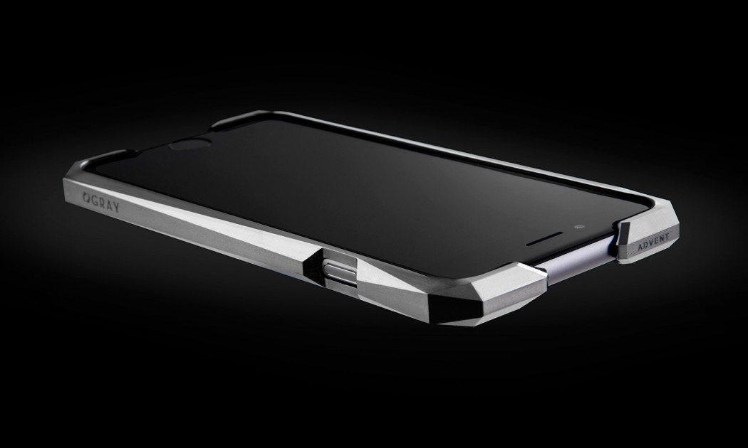 สนมั้ย!! เคสไทเทเนียมของ iPhone 6s แบบเดียวกับที่ใช้ในอุตสาหกรรมอวกาศราคา 35,600 บาท (ชมคลิป)