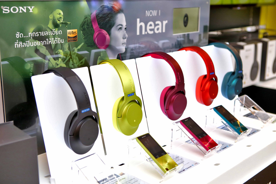 Pic_Sony-s-Next-Big-Innovation-in-Sound_10