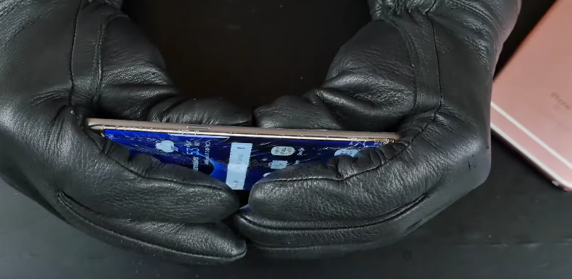 Screen Shot 2559-03-06 at 18.59.26