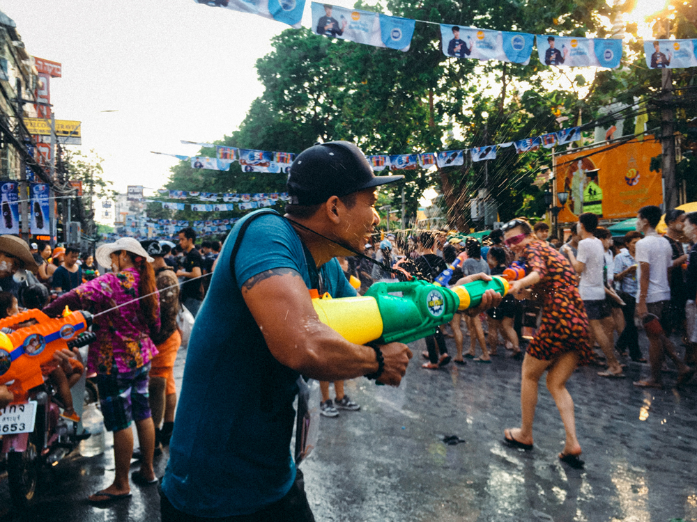 Torwong-S_5-by-iPhone6s-Plus-Apple