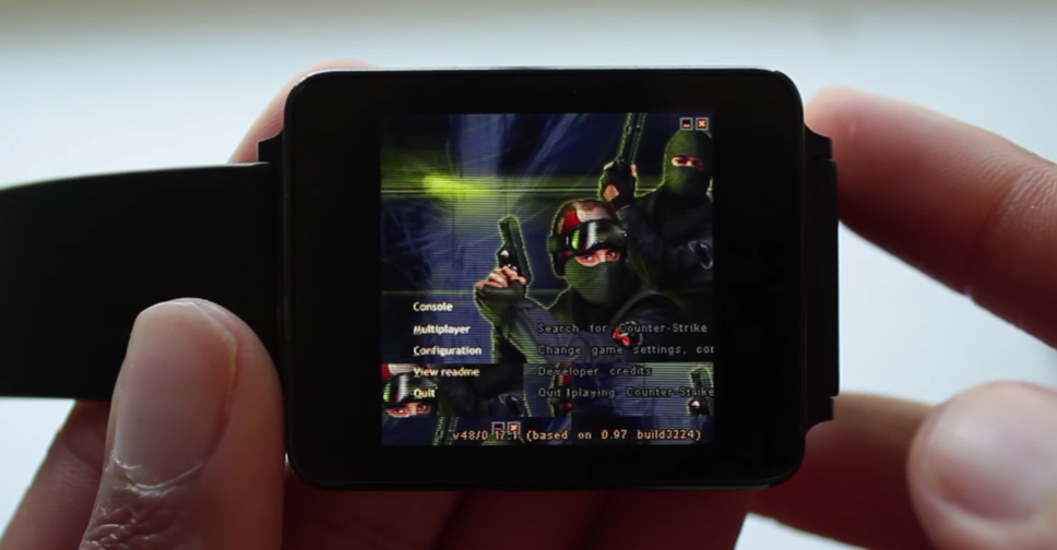 เป็นไปได้!! คอเกมโชว์เล่นเกม Counter Strike บน Smartwatch​ (ชมคลิป)
