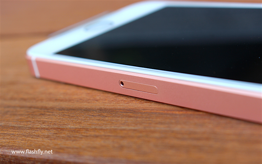 iPhone-SE-Unbox-flashfly-10