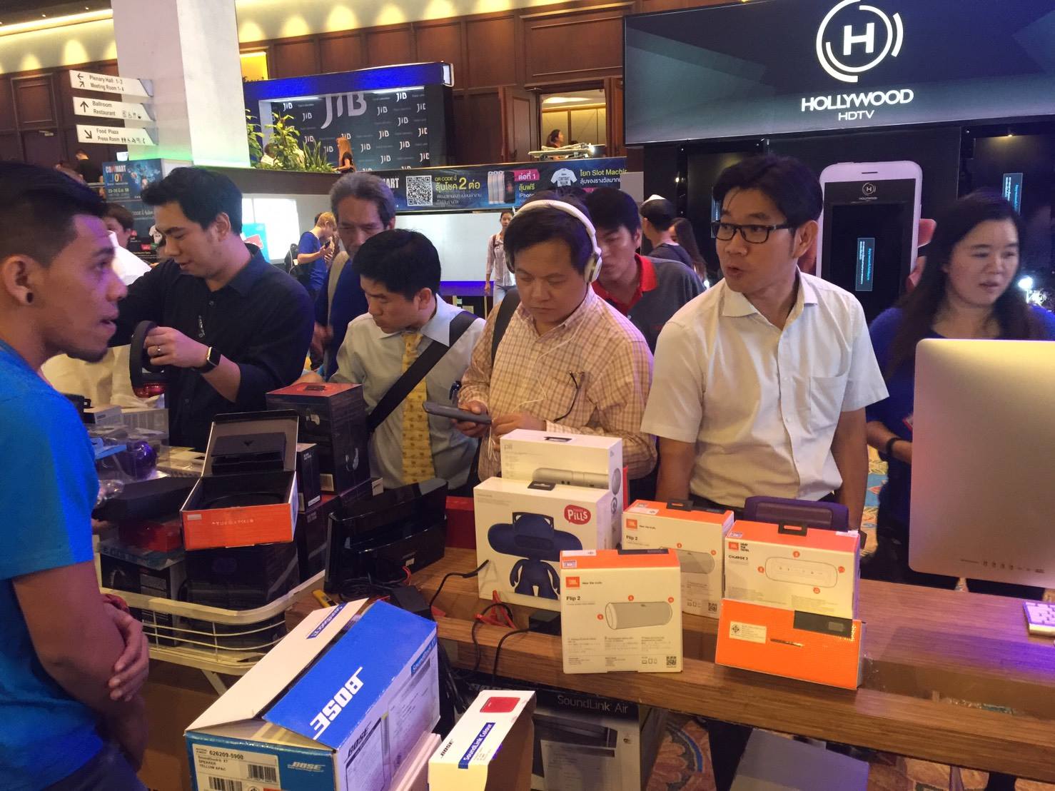 13483294_1112665195446586_8283099684979600649_o