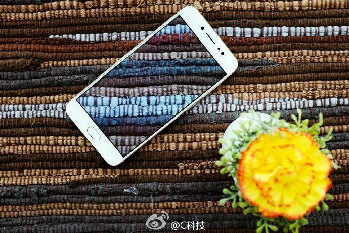Vivo-X7-live-image-4