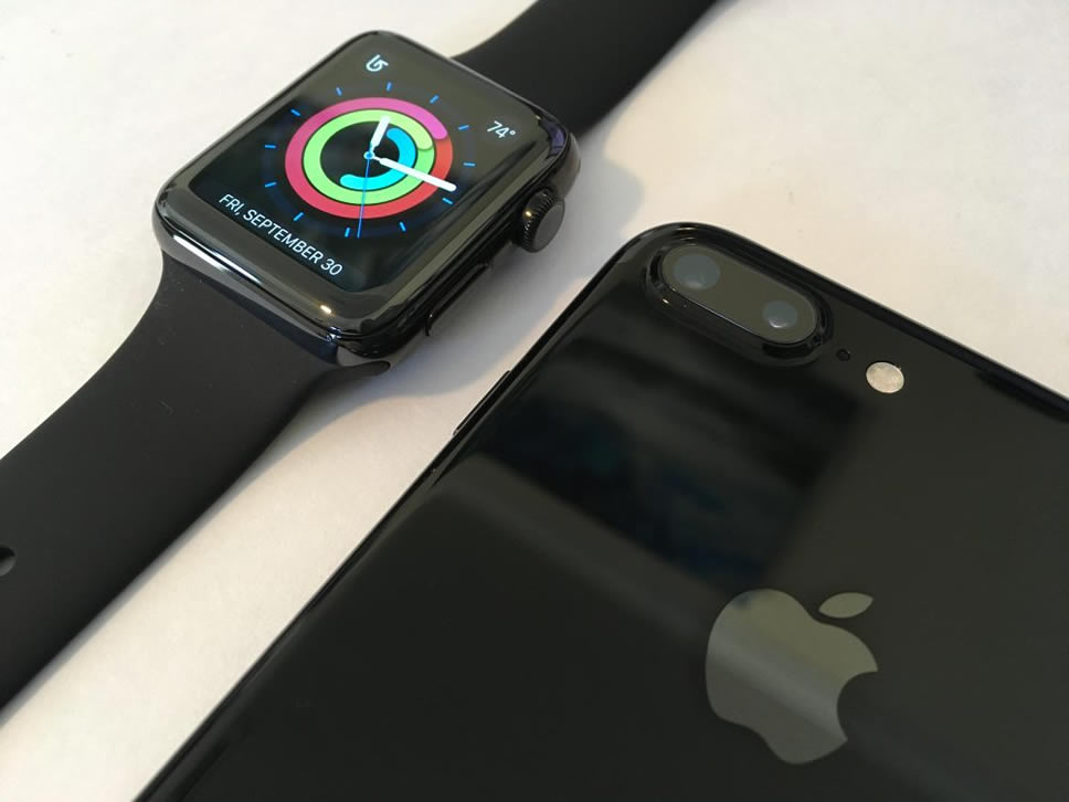 iphone7-plus-apple-watch-black-4