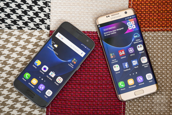 Samsung-Galaxy-S7-edge-vs-Galaxy-S7-TI-1