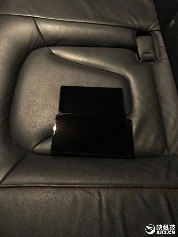 Xiaomi-Mi-Mix-Mini-Leaked-1