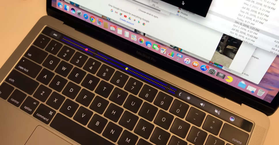 ในที่สุด Pac-Man ก็เล่นบน Touch Bar ของ MacBook Pro รุ่นใหม่ได้แล้ว ดาวน์โหลดฟรี!!
