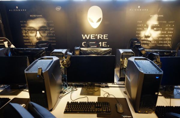 Alienware เอาใจเหล่าเกมเมอร์ เปิดบริการ Alienware cafe ที่สยามดิสคัฟเวอรี่ ชม.ละ 100 บาท