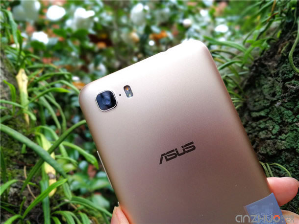 asus-zenfone-pegasus-3s-2
