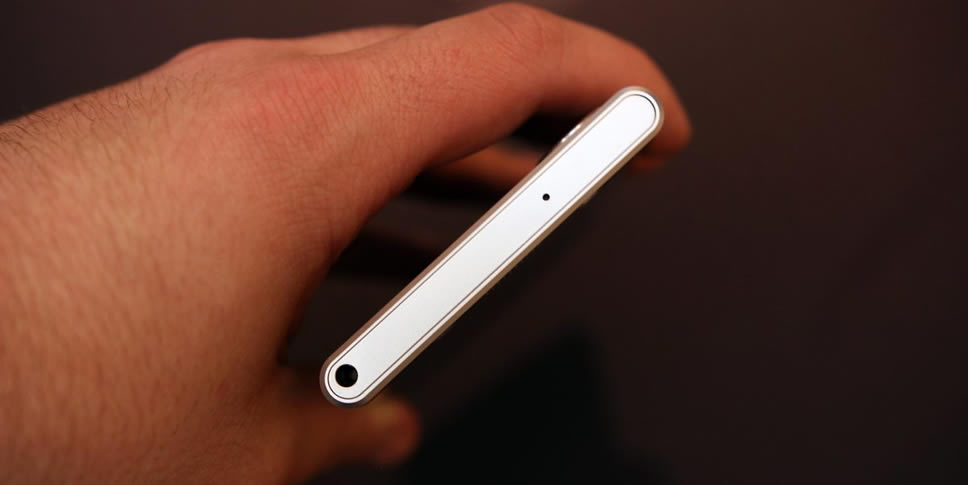 blackberry_mercury_15