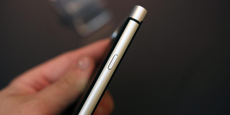 blackberry_mercury_16