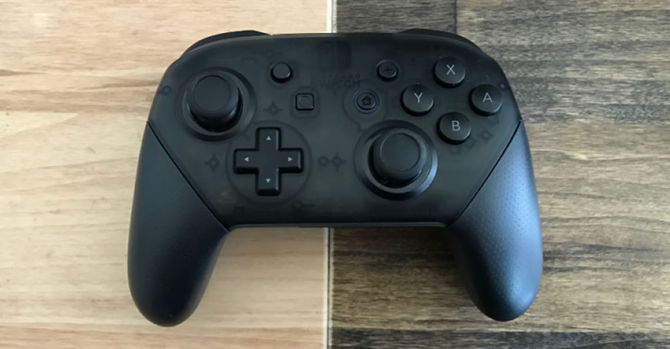 เผยข้อความที่ฝังมากับ Nintendo Switch Pro Controller ทำให้แฟนเกมยิ้มเลย