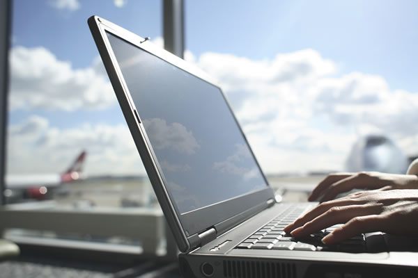 ban-laptop-airport
