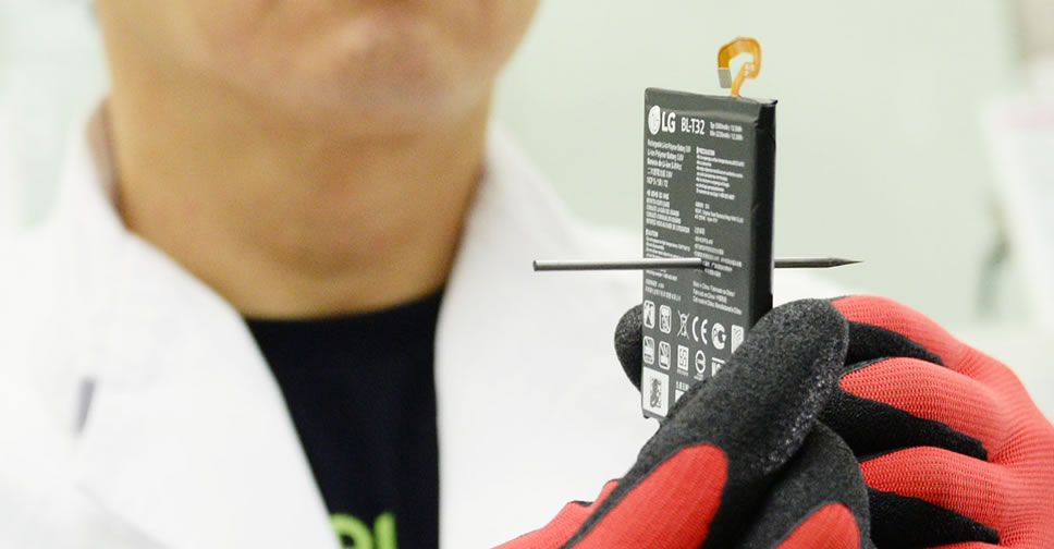 แบตเตอรี่ก็เหมือนระเบิด!! LG G6 จำลองการทดสอบแบตเตอรี่ ในหลากหลายสถานการณ์ เพื่อความปลอดภัยสูงสุด