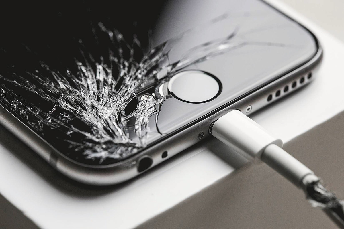 iphone-6-cracked-screen