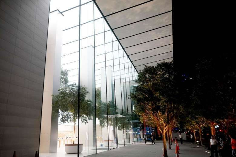 Apple-store-Orchard-Road
