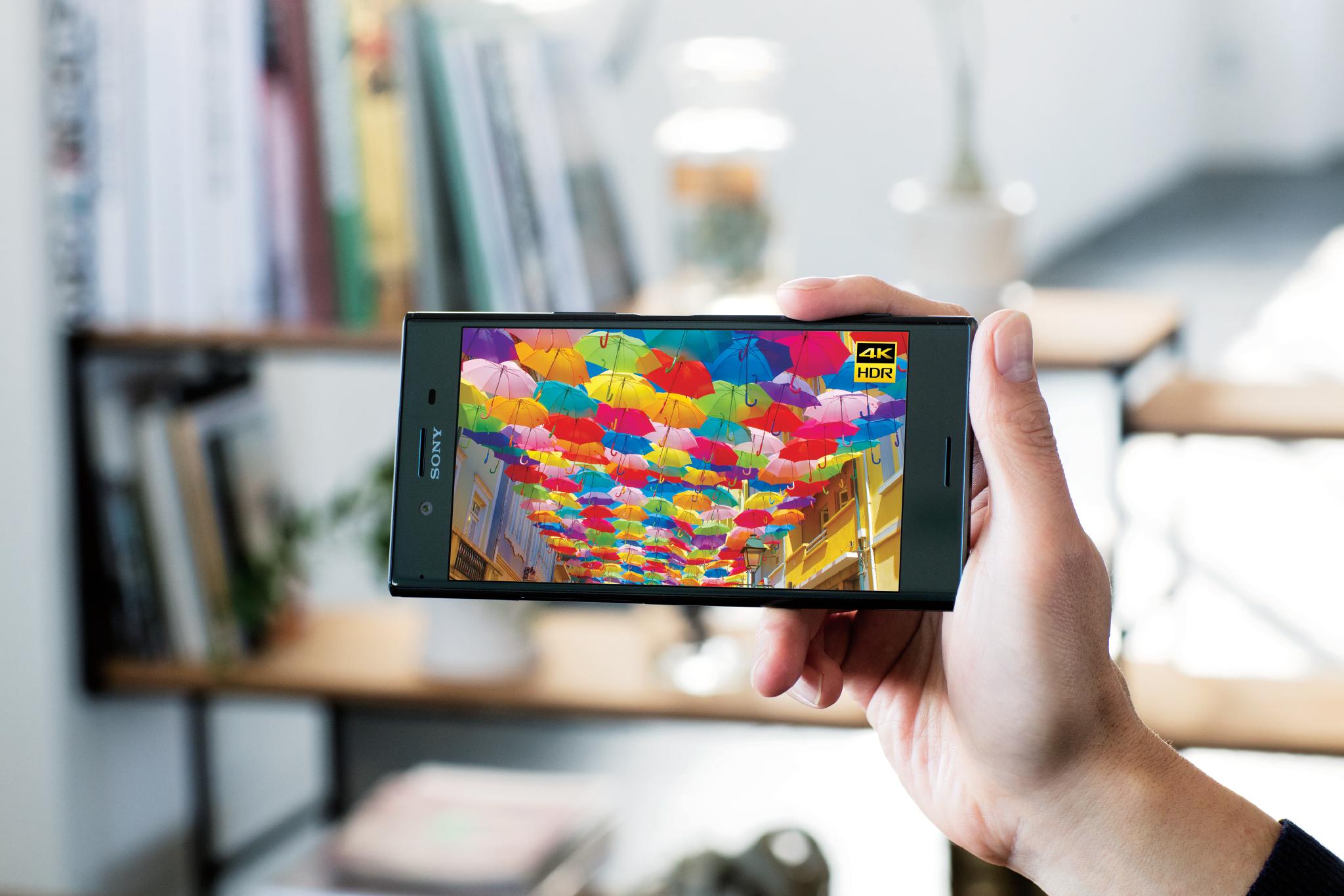 PF11_Deepsea_Black_In_hand_Display