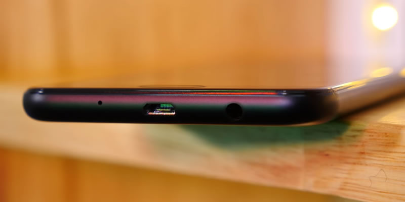 review-samsung-galaxy-j7-plus-05