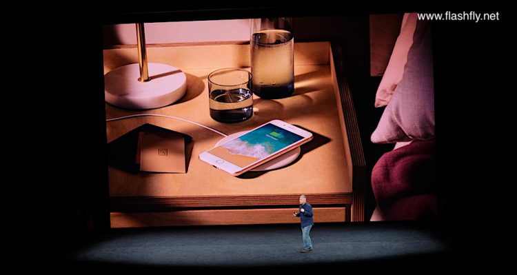 [Exclusive] พาไปชมงานเปิดตัว iPhone X, iPhone 8, iPhone 8 Plus และ Apple Watch Series 3 ส่งตรงจาก Steve Jobs Theater โดยทีมงาน Flashfly