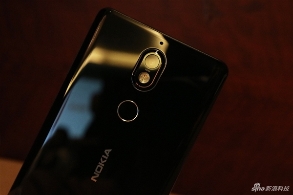 Nokia-7-hands-on-3