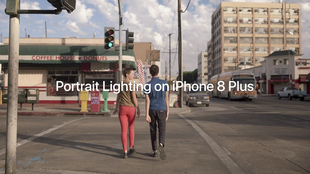 Apple ปล่อยวีดีโอโปรโมทฟีเจอร์ Portrait Lighting ที่มีเฉพาะใน iPhone 8 Plus (ชมคลิป)